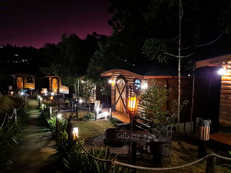 Suíte Bela Vista com hidromassagem, lareira elétrica e deck