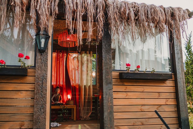 Cabana com hidromassagem interna e linda vista para mata | T