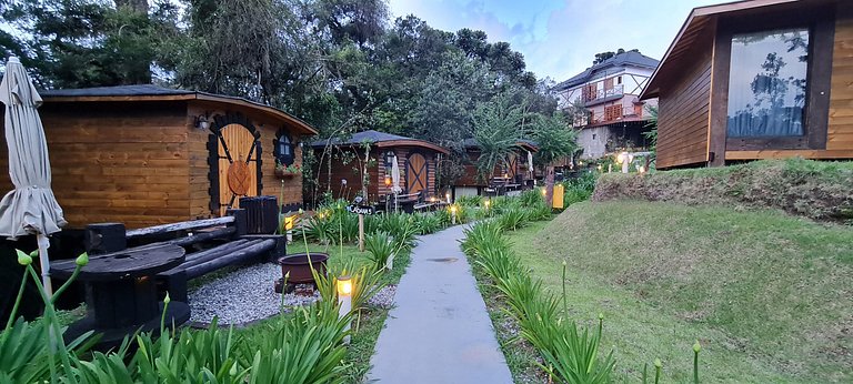 Cabana com hidromassagem interna e linda vista para mata | T