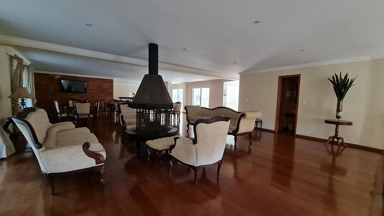 Lindo apartamento de 3 quartos no Capivari