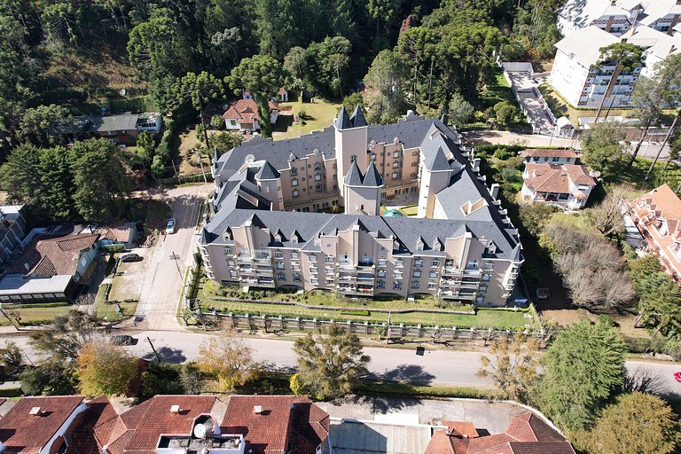 Petit Château - apartamento - 800m Capivari