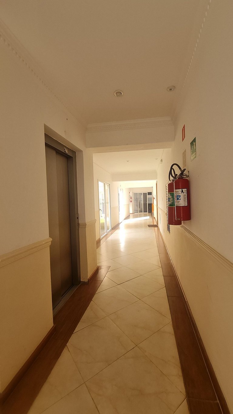 Petit Château - apartamento - 800m Capivari