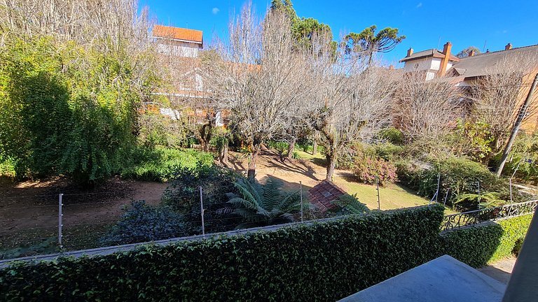 Petit Château - apartamento - 800m Capivari