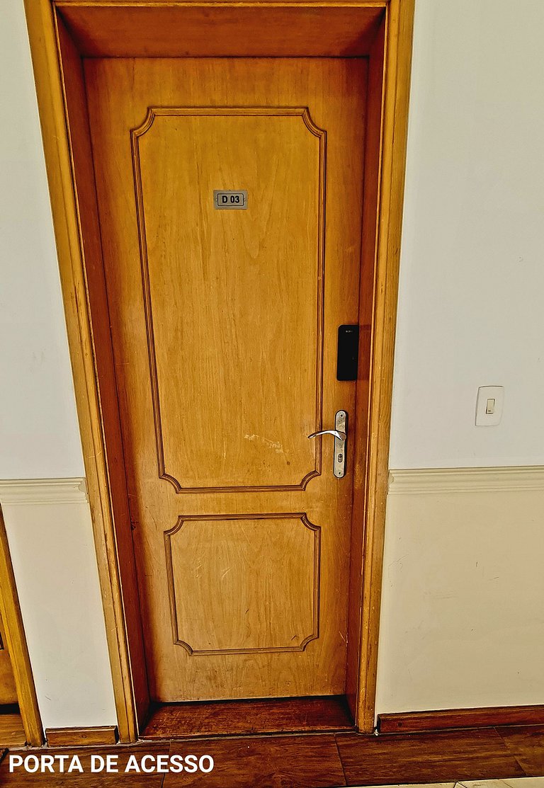 Petit Château - apartamento - 800m Capivari