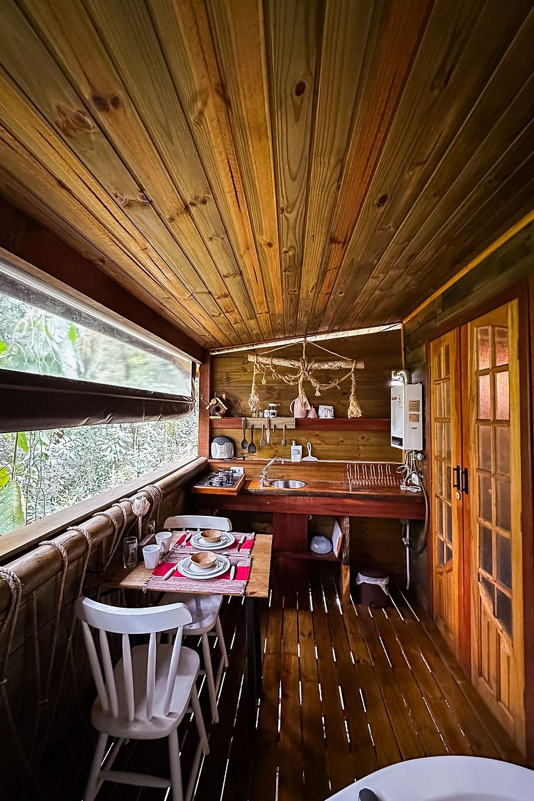 Cabana 1 - hidromassagem, lareira elétrica e vista