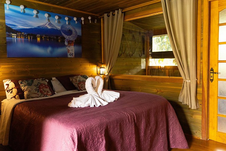 Cabana com hidromassagem no deck e linda vista para mata | T