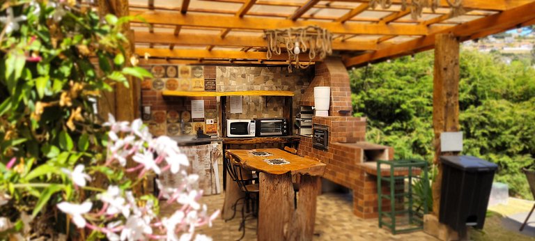 Cabana 1 - hidromassagem, lareira elétrica e vista