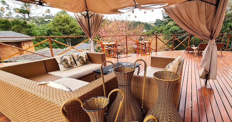 Cabana com hidromassagem interna e linda vista para mata | T