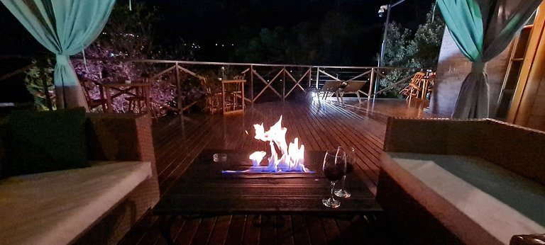 Cabana 1 - hidromassagem, lareira elétrica e vista