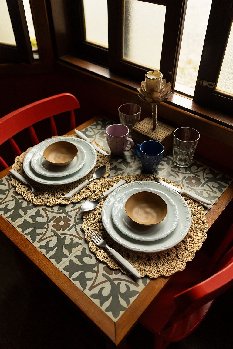 Chalé Europeu com lareira ecológica - Cedro