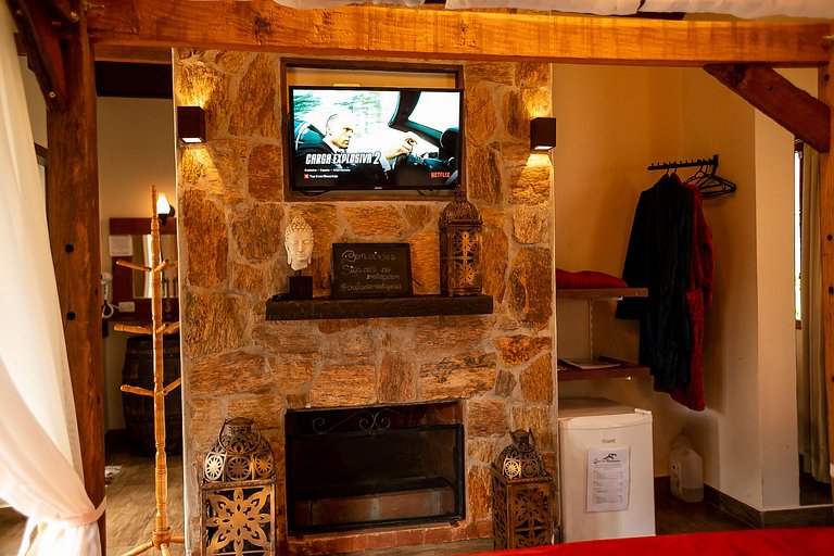 Chalé Master com hidromassagem e lareira