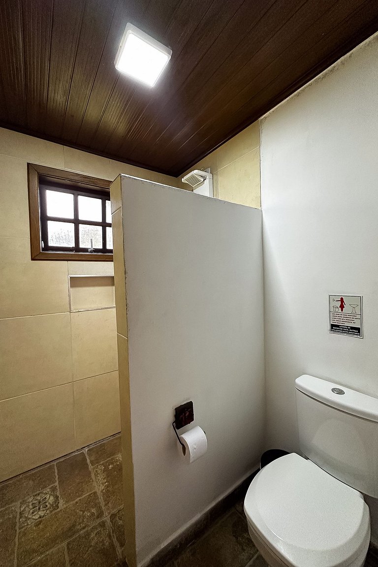 Chalé Master com hidromassagem e lareira