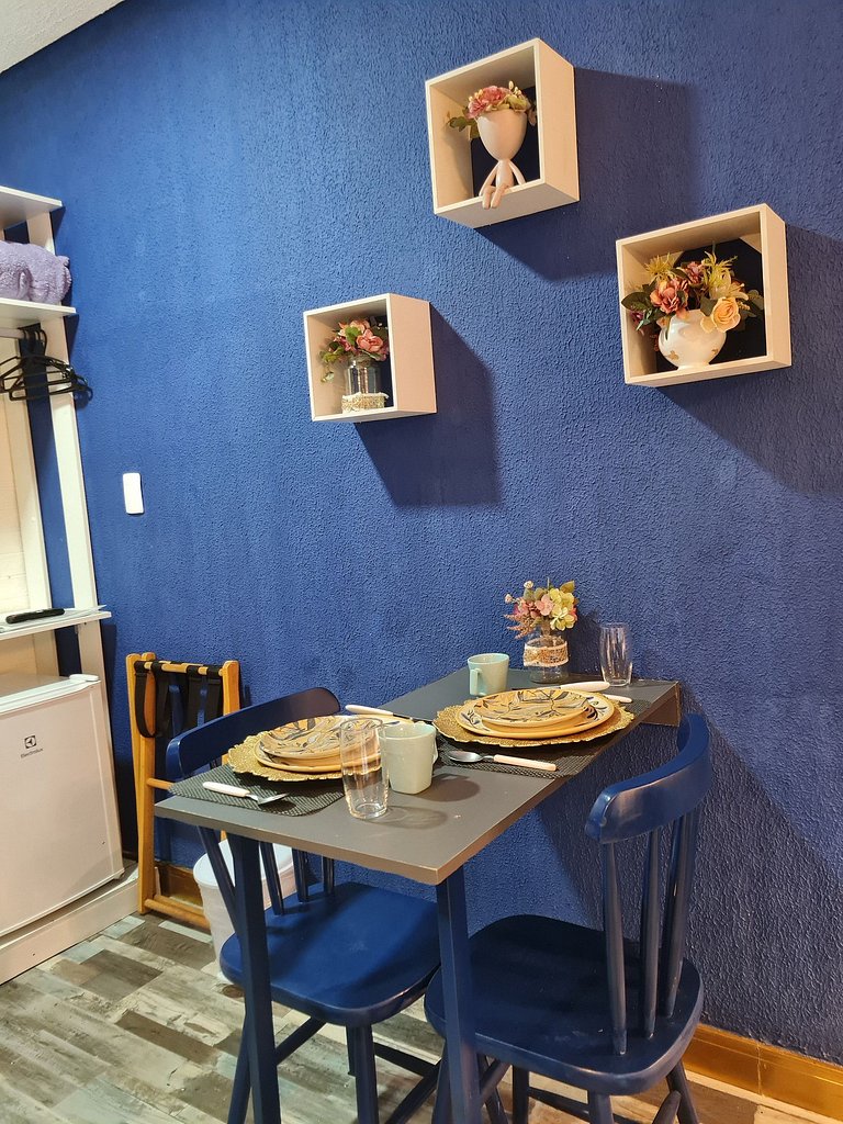 Suíte Grega com banheira de hidromassagem