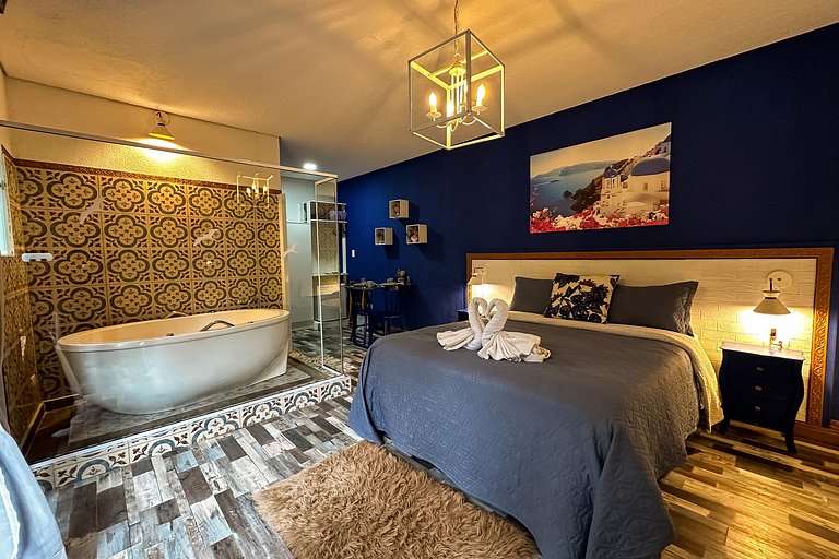 Suíte Grega com banheira de hidromassagem